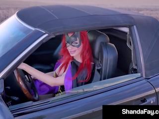 Busty Batgirl Shanda Fay Sucks shaft Roadside: Free sex clip e5